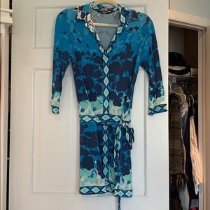 BCBG blue printed dress